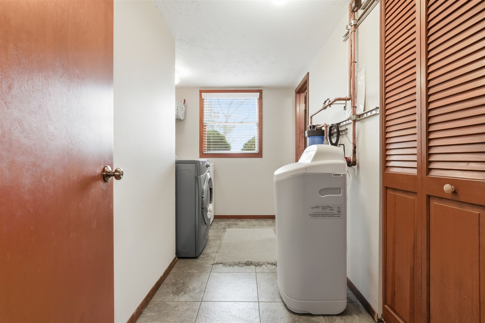 1102 Countryside Lane, Pontiac, IL 61764