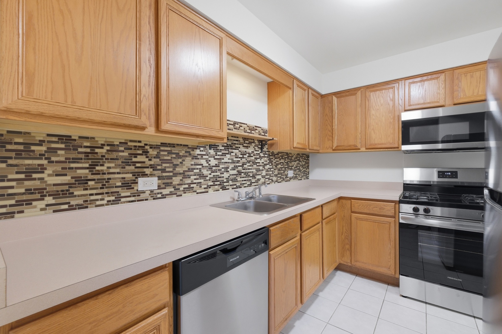 10940 Kilpatrick Avenue #3B, Oak Lawn, IL 60453