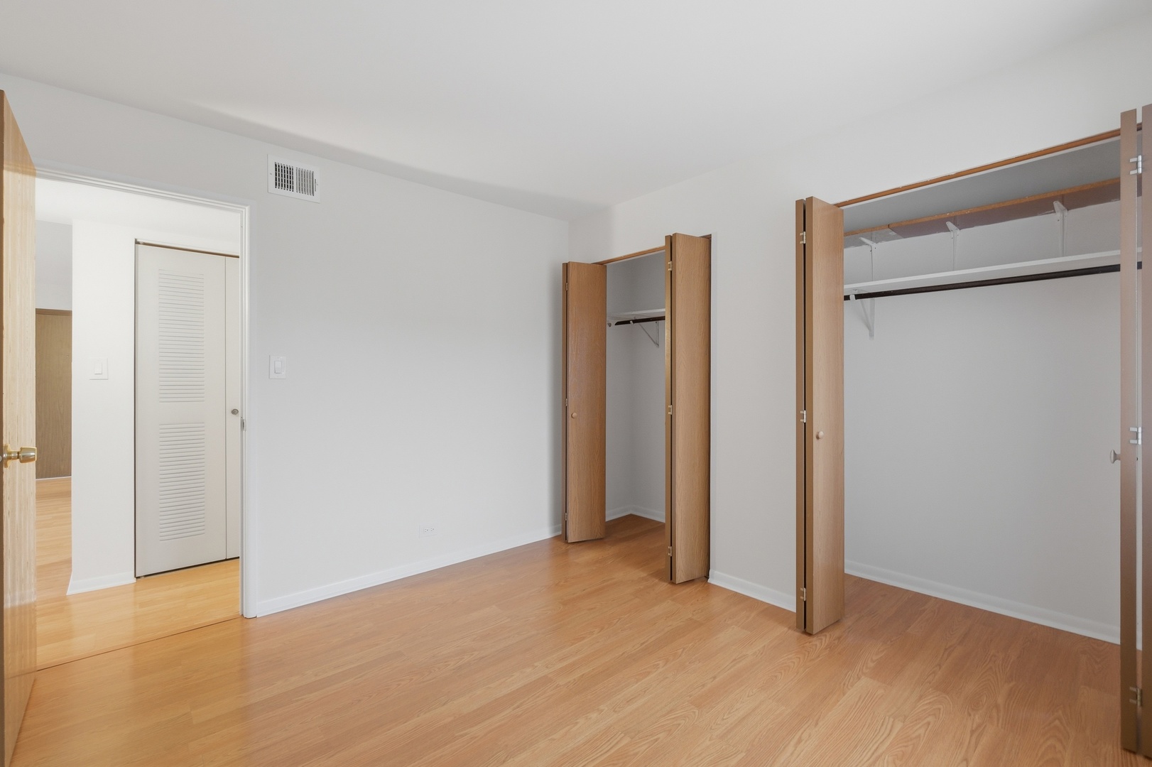 10940 Kilpatrick Avenue #3B, Oak Lawn, IL 60453