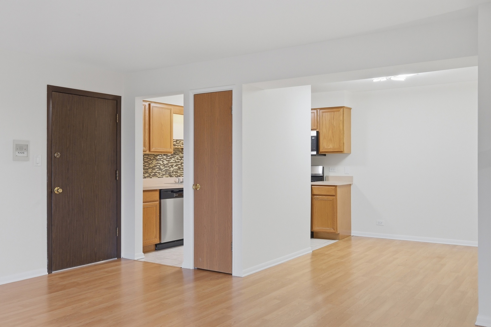 10940 Kilpatrick Avenue #3B, Oak Lawn, IL 60453