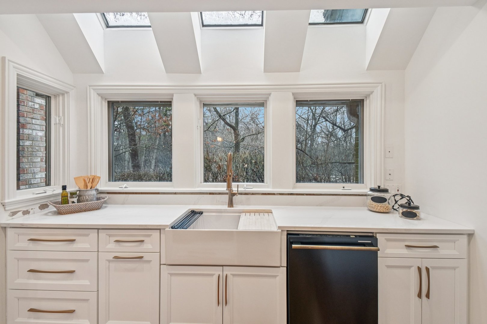 14 Briarwood Lane, Lincolnshire, IL 60069