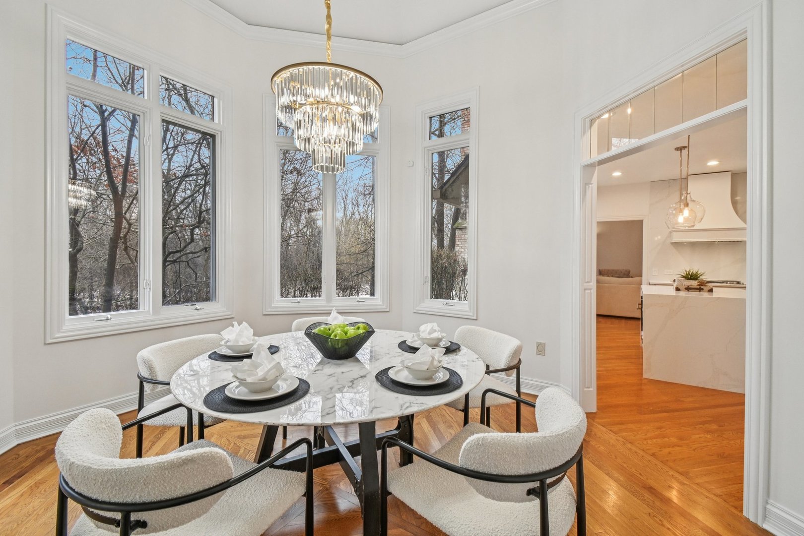 14 Briarwood Lane, Lincolnshire, IL 60069