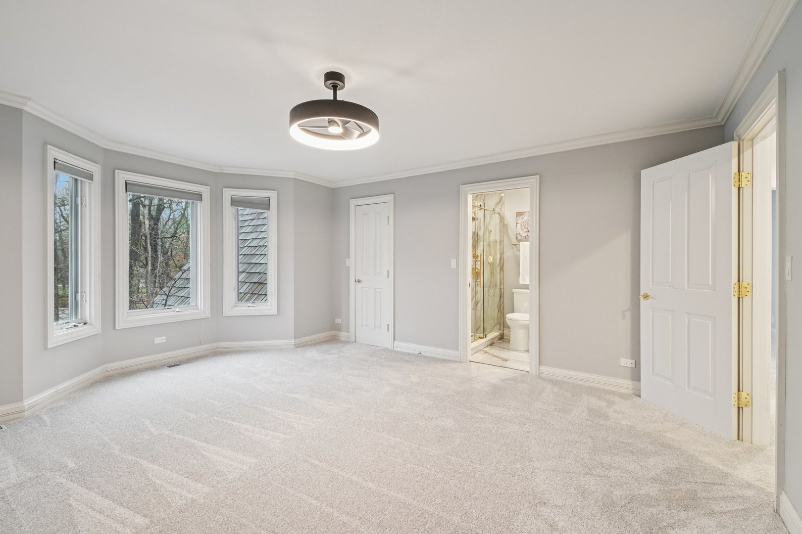 14 Briarwood Lane, Lincolnshire, IL 60069