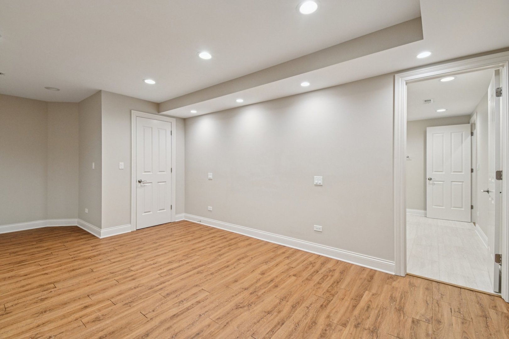 14 Briarwood Lane, Lincolnshire, IL 60069