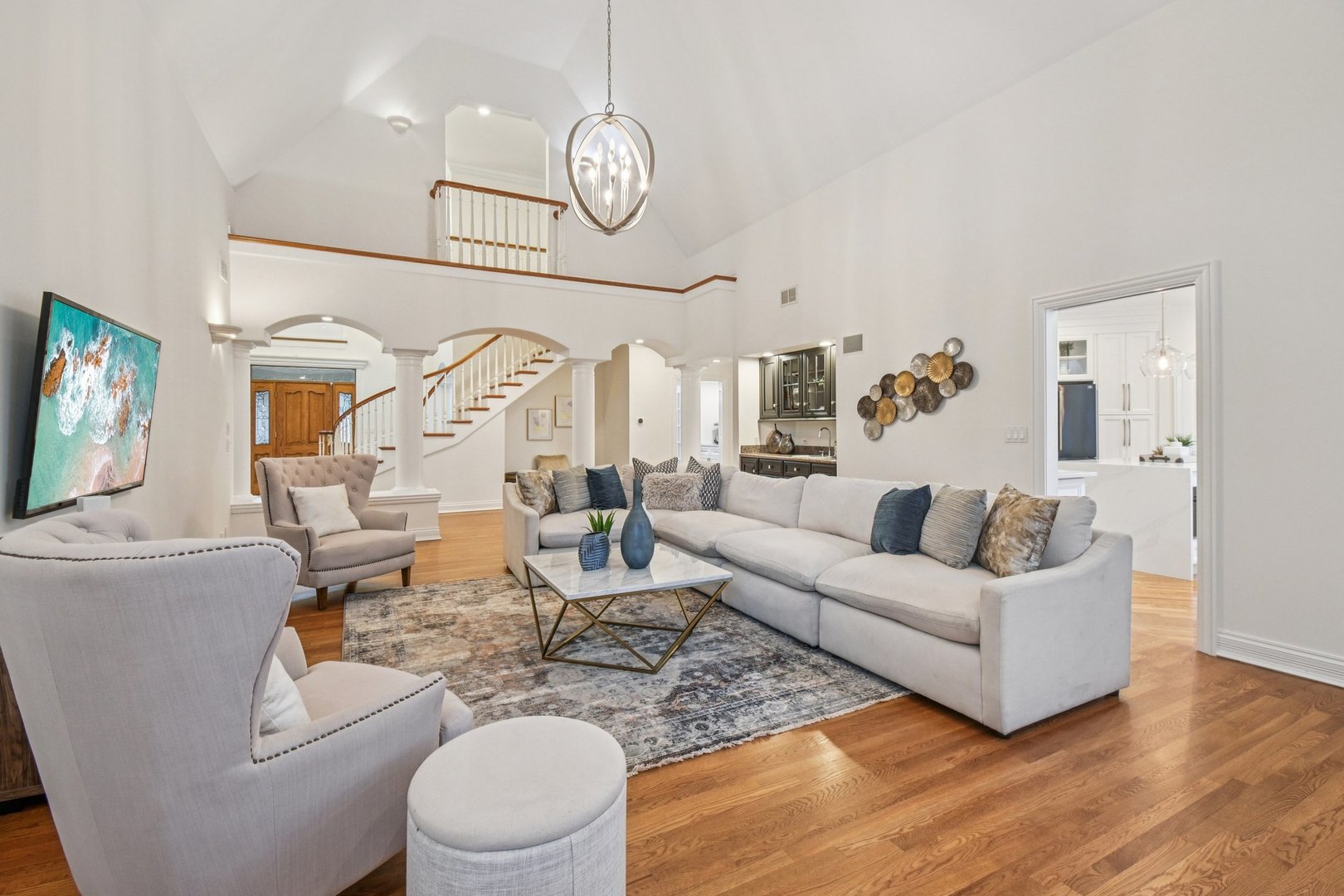 14 Briarwood Lane, Lincolnshire, IL 60069