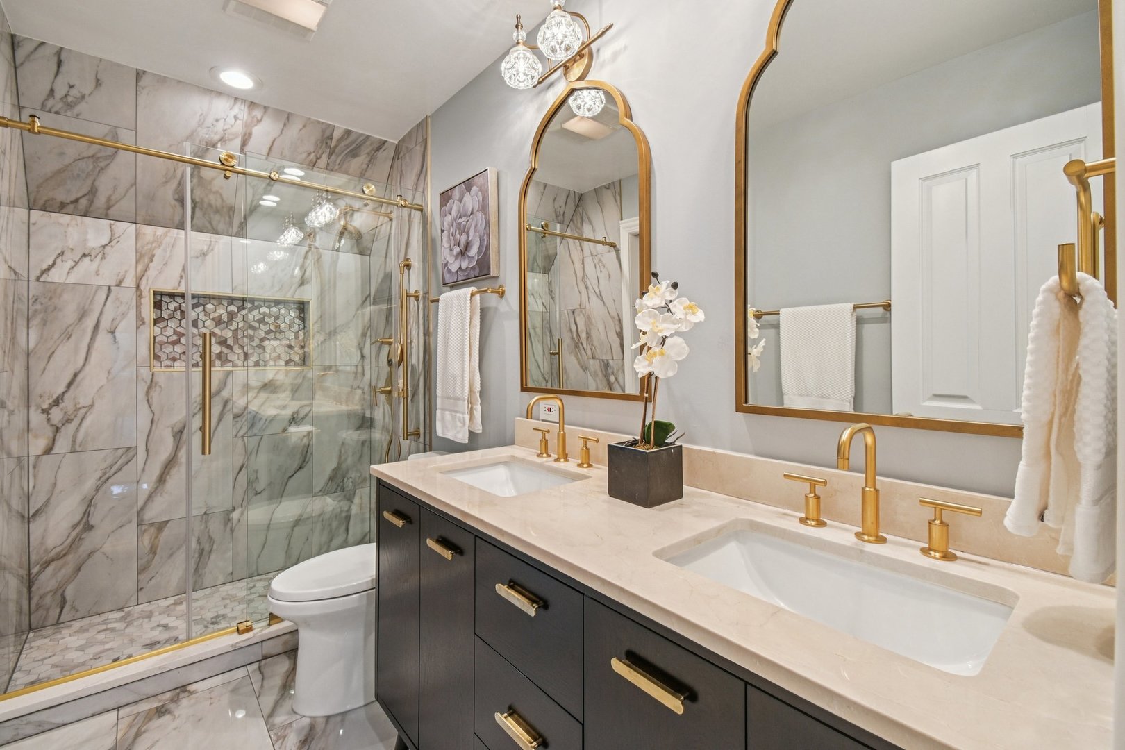 14 Briarwood Lane, Lincolnshire, IL 60069