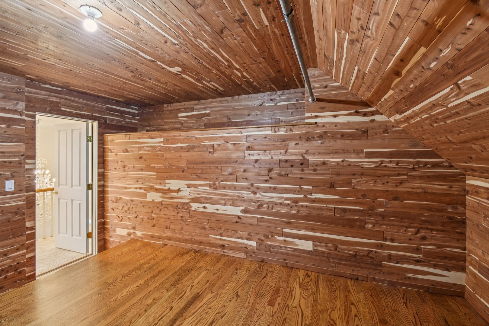 14 Briarwood Lane, Lincolnshire, IL 60069