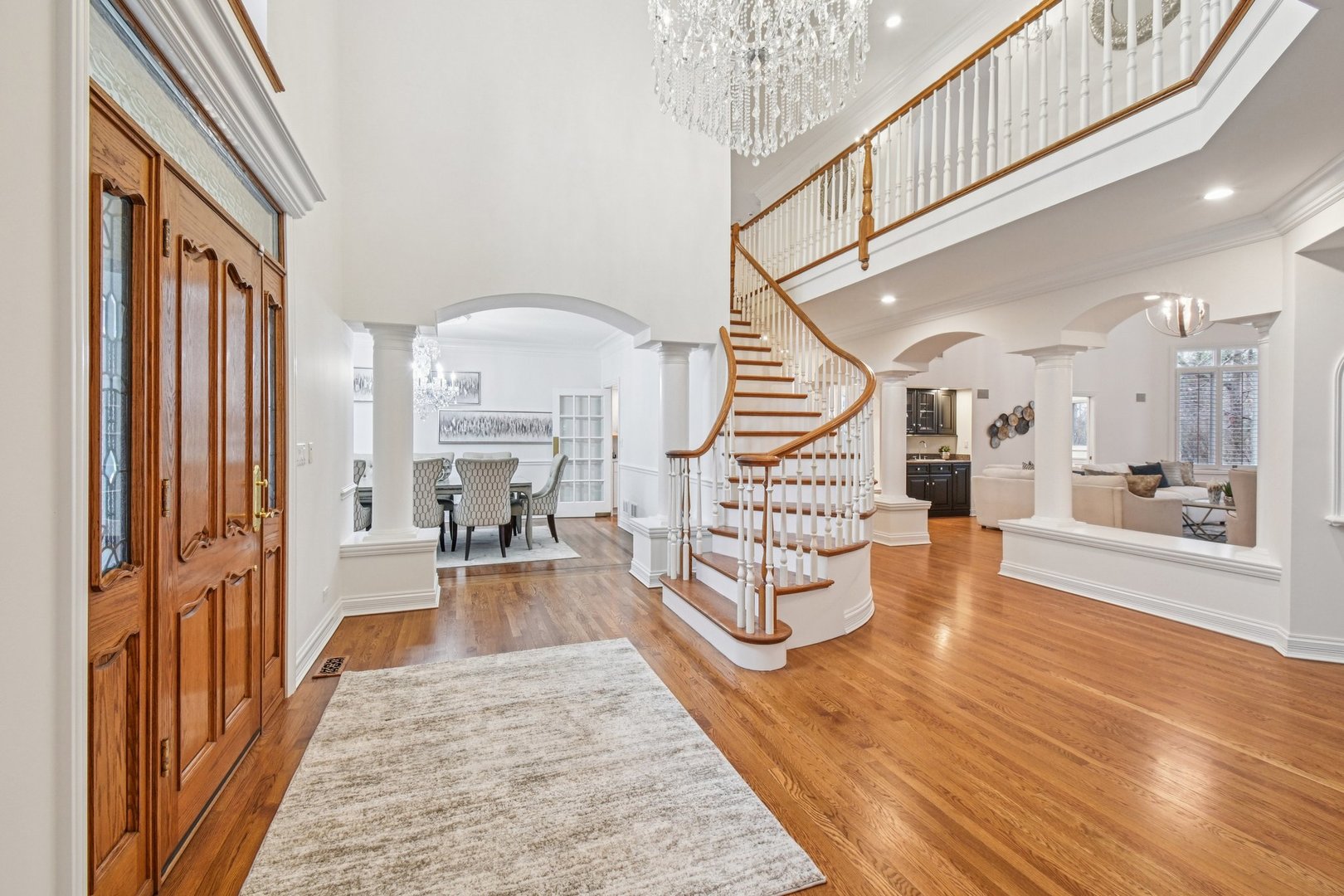 14 Briarwood Lane, Lincolnshire, IL 60069