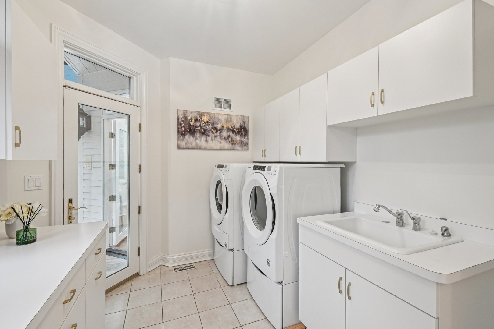 14 Briarwood Lane, Lincolnshire, IL 60069