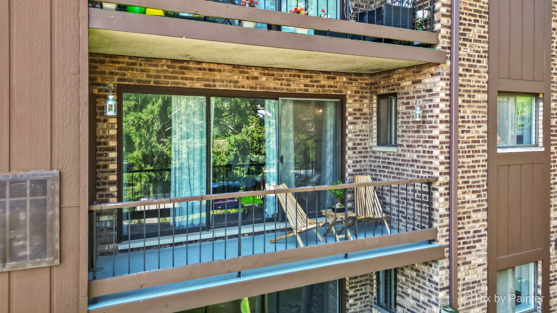 61 W Pier Drive #201, Westmont, IL 60559