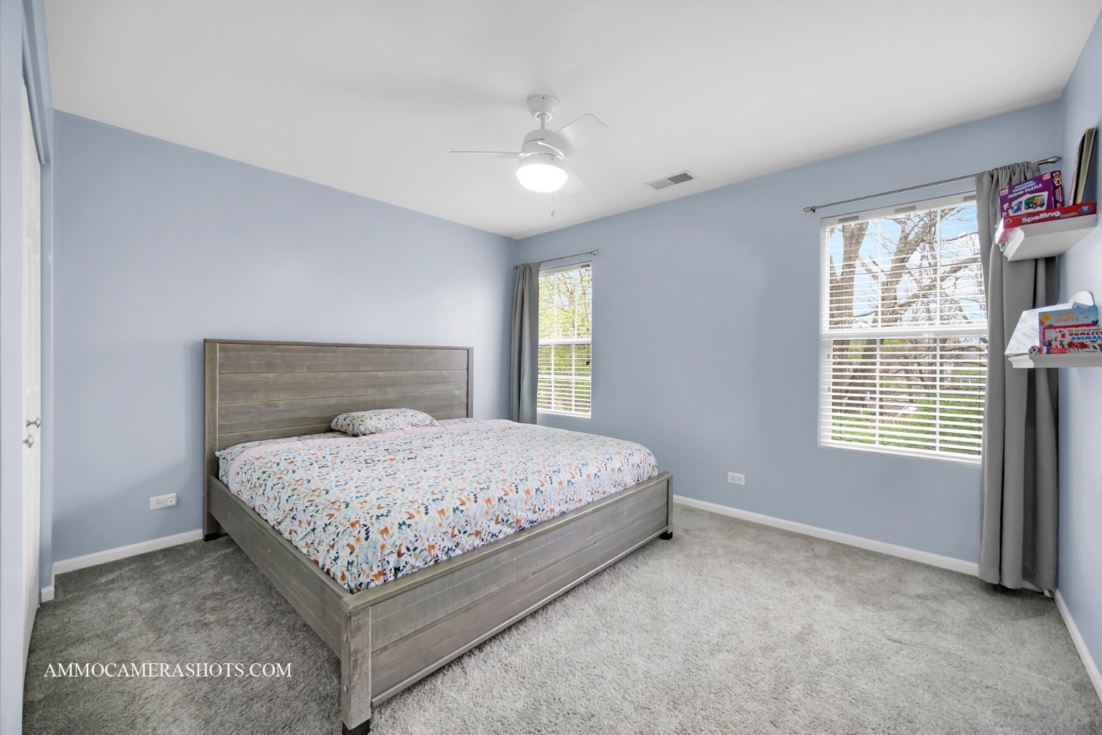 2389 Stoughton Circle, Aurora, IL 60502