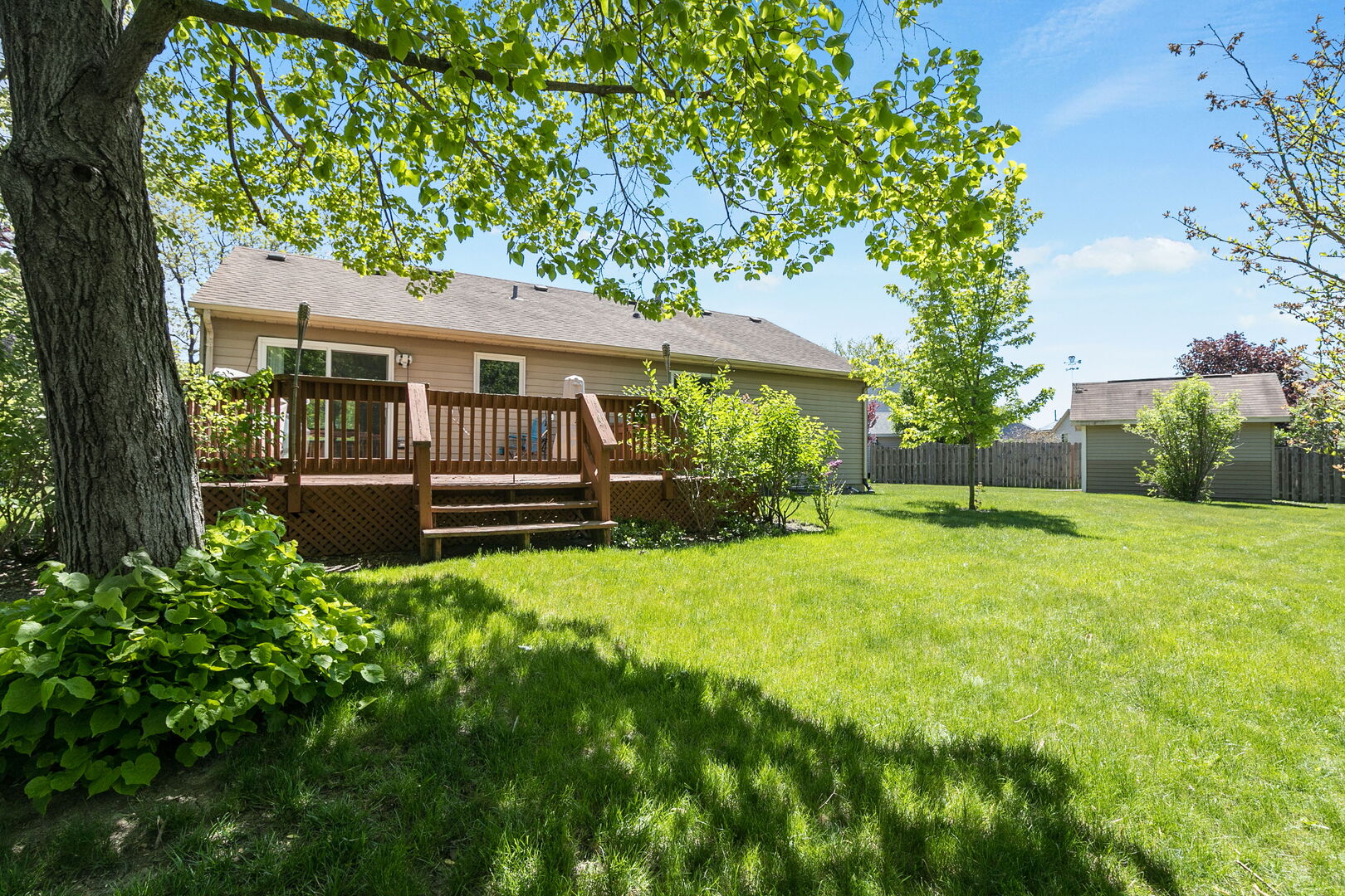 2212 Oak Leaf Court, Lake Villa, IL 60046