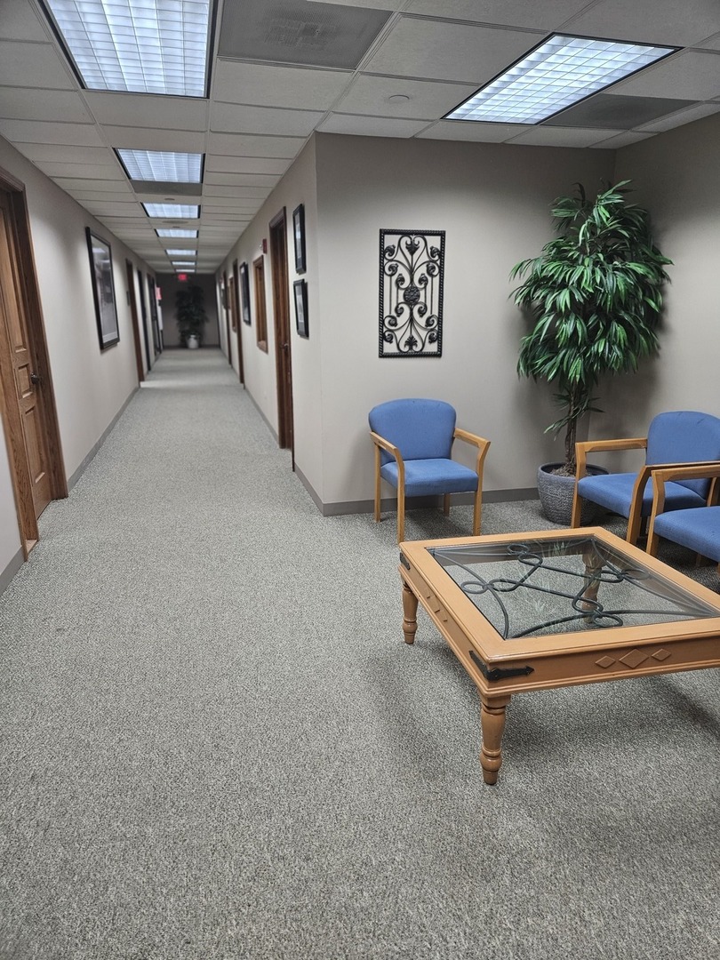 150 S Bloomingdale Road, Bloomingdale, IL 60108