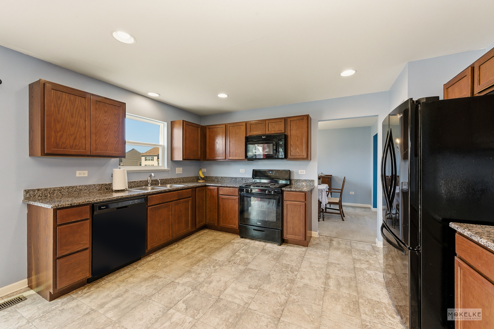 1811 Flagstone Street, Joliet, IL 60431