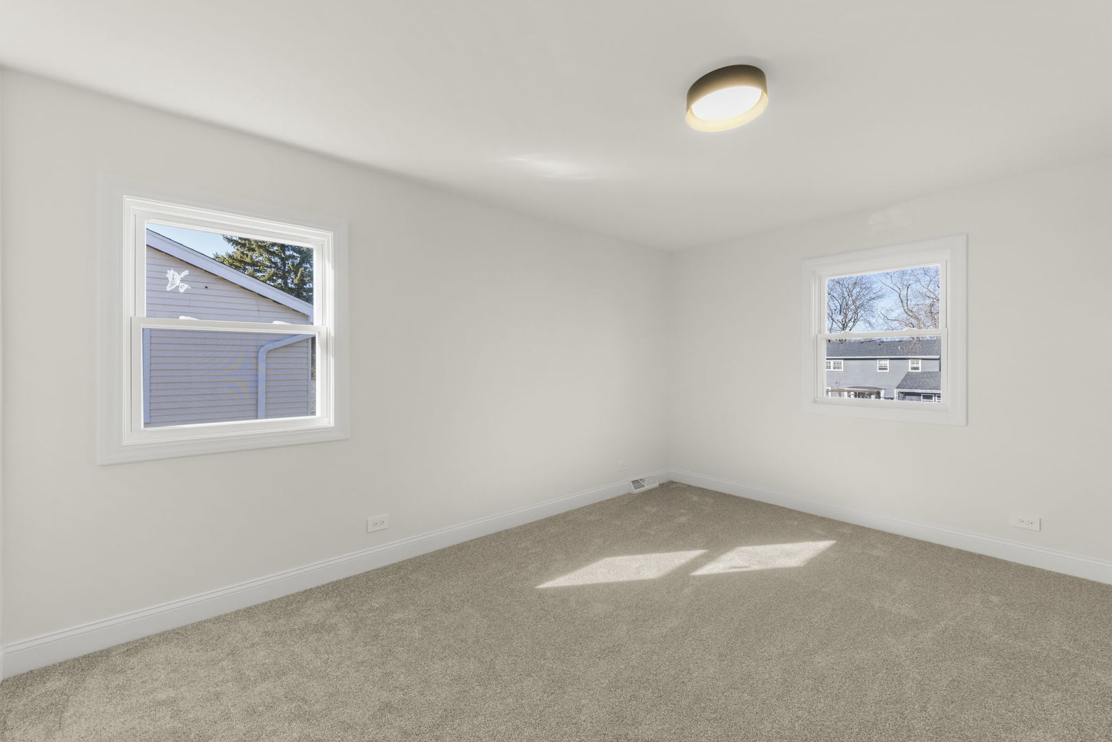 613 Zaininger Avenue, Naperville, IL 60563