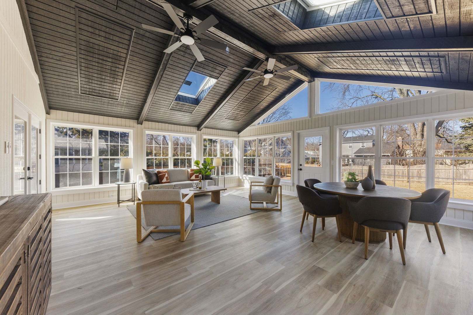 613 Zaininger Avenue, Naperville, IL 60563