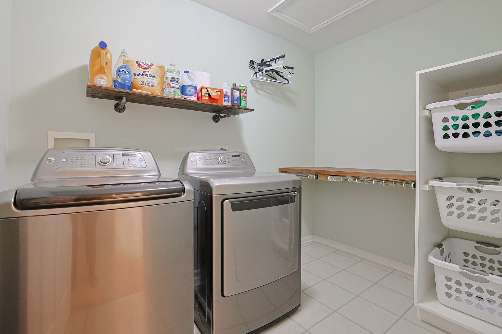 14401 Capital Drive, Plainfield, IL 60544