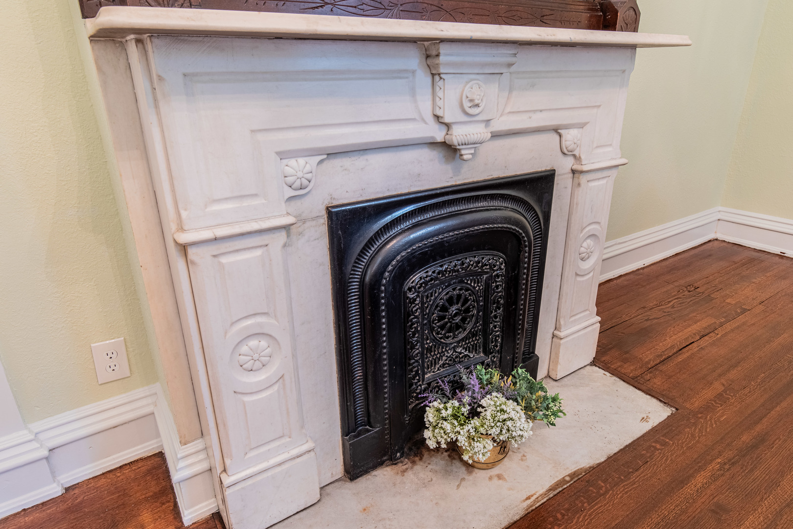 612 E Peru Street, Princeton, IL 61356