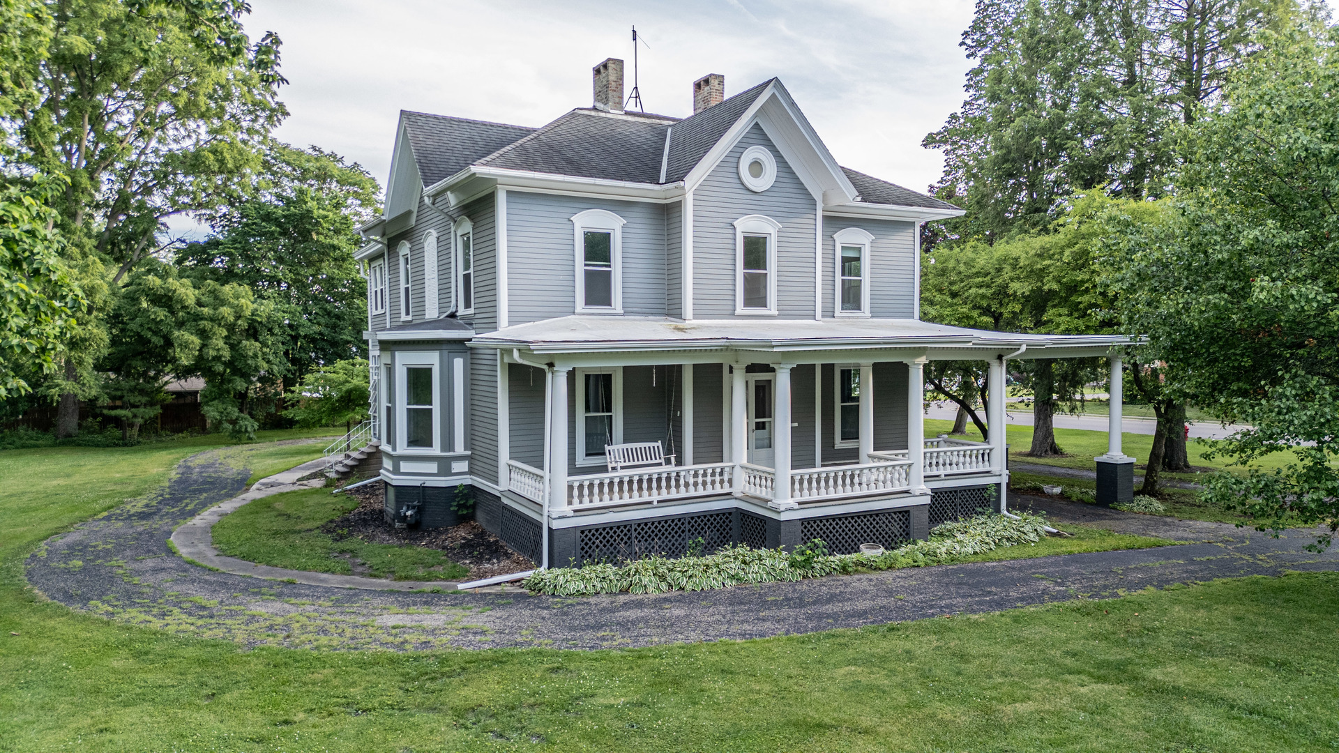 612 E Peru Street, Princeton, IL 61356