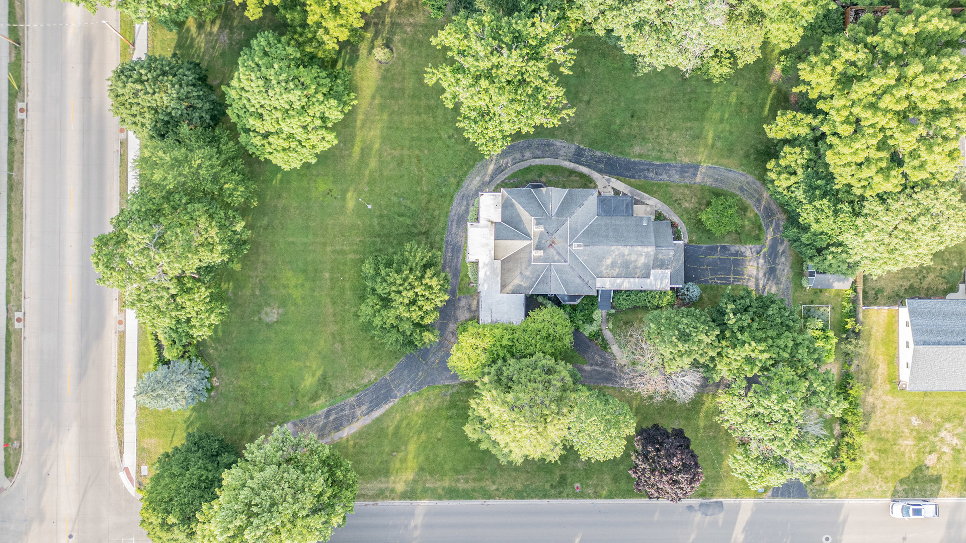 612 E Peru Street, Princeton, IL 61356