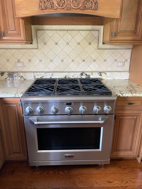 473 S Edgewood Avenue, Wood Dale, IL 60191