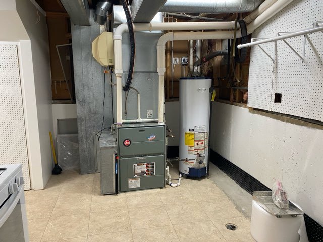 473 S Edgewood Avenue, Wood Dale, IL 60191