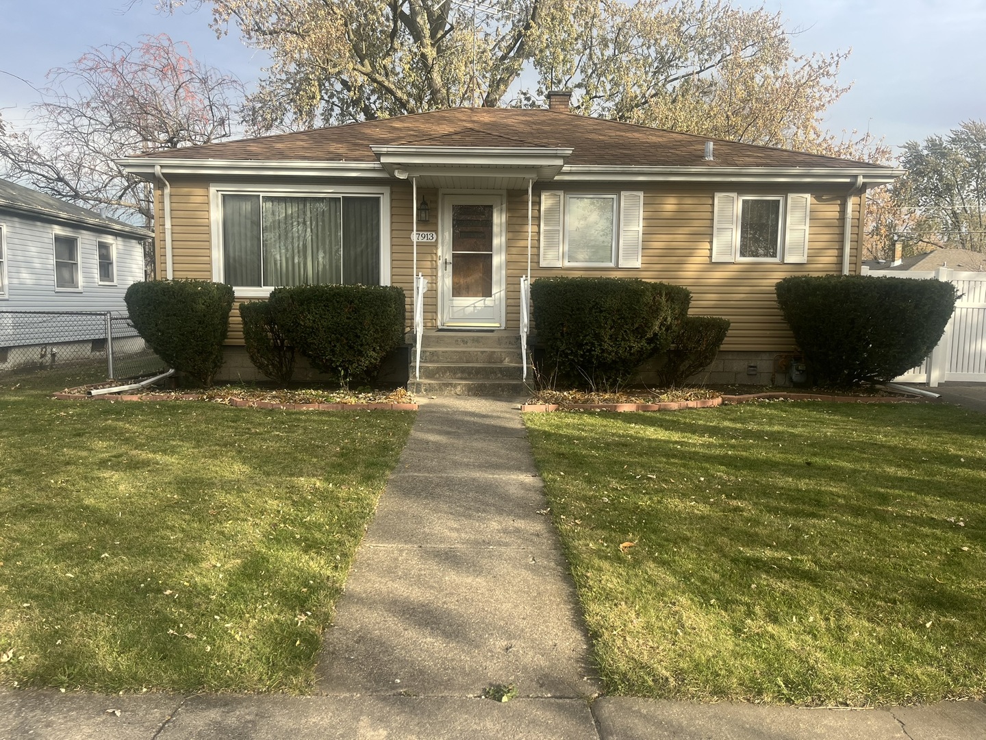 17913 William Street, Lansing, IL 60438