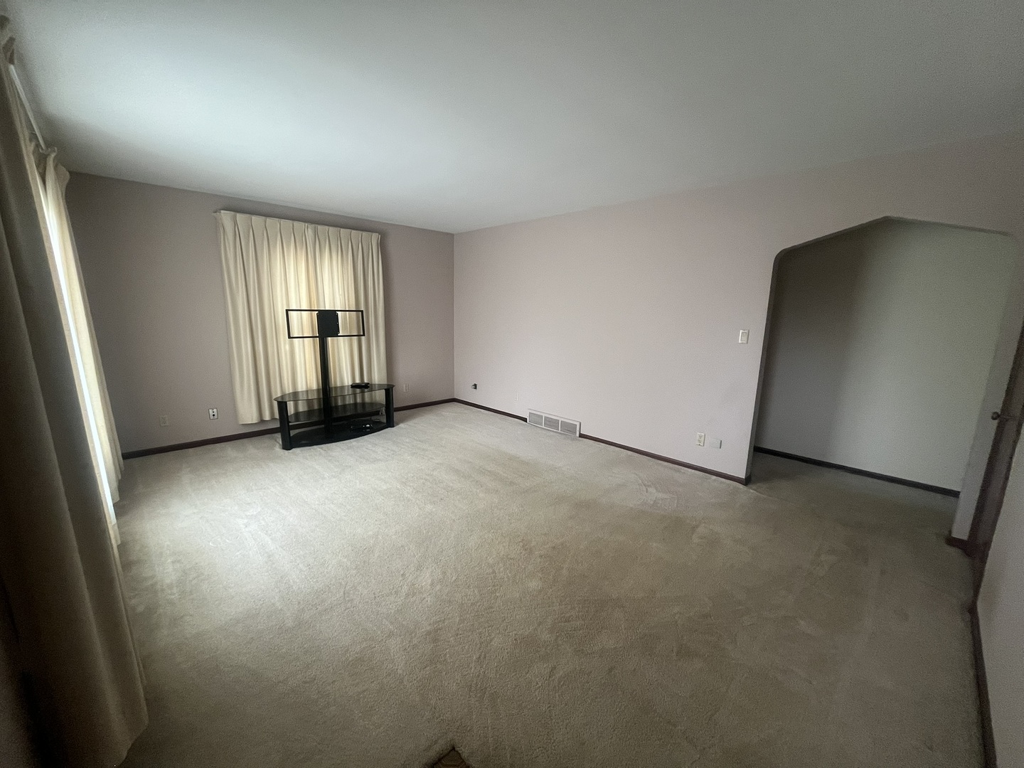 17913 William Street, Lansing, IL 60438