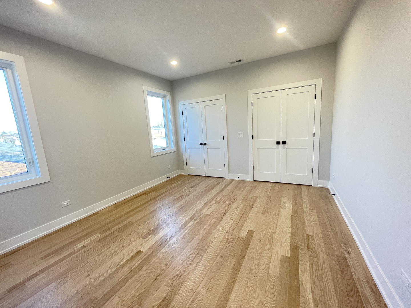 7301 N Oriole Avenue, Chicago, IL 60631