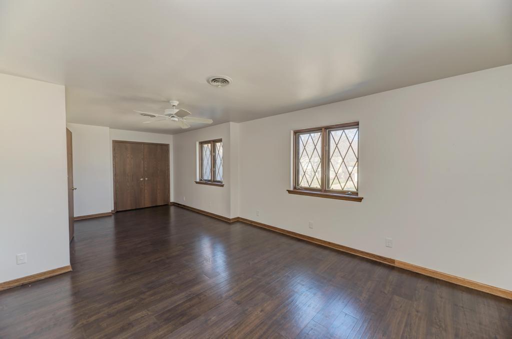 1212 Buell Avenue, Joliet, IL 60435