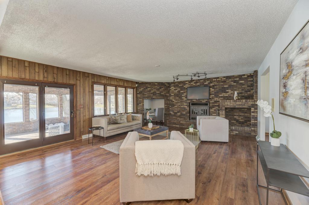 1212 Buell Avenue, Joliet, IL 60435