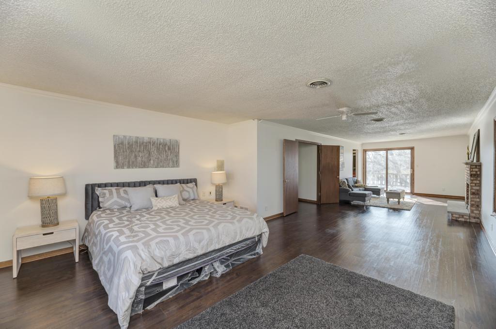 1212 Buell Avenue, Joliet, IL 60435