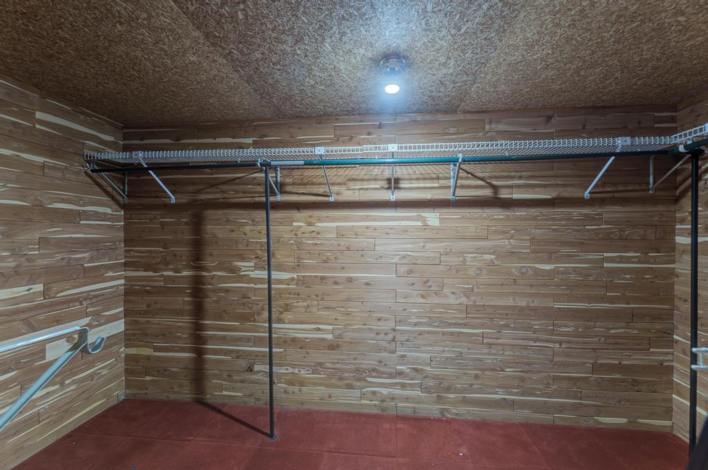 1212 Buell Avenue, Joliet, IL 60435