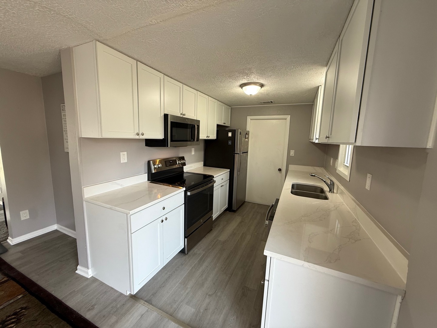 714 Landon Avenue, Winthrop Harbor, IL 60096