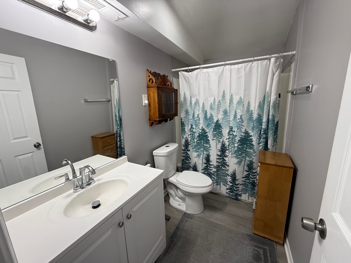 714 Landon Avenue, Winthrop Harbor, IL 60096