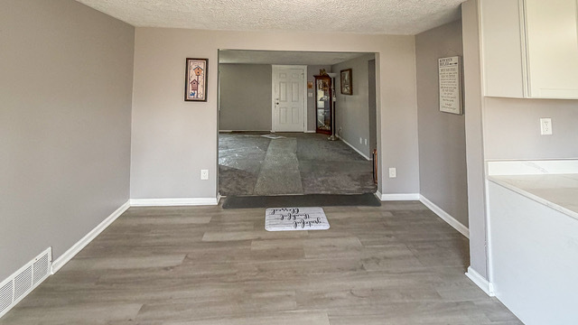 714 Landon Avenue, Winthrop Harbor, IL 60096