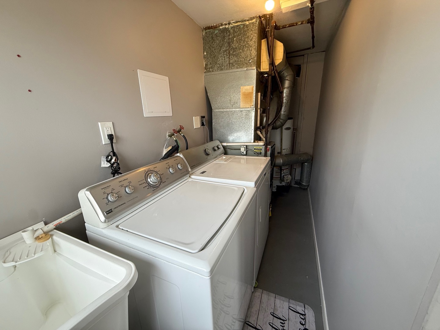 714 Landon Avenue, Winthrop Harbor, IL 60096