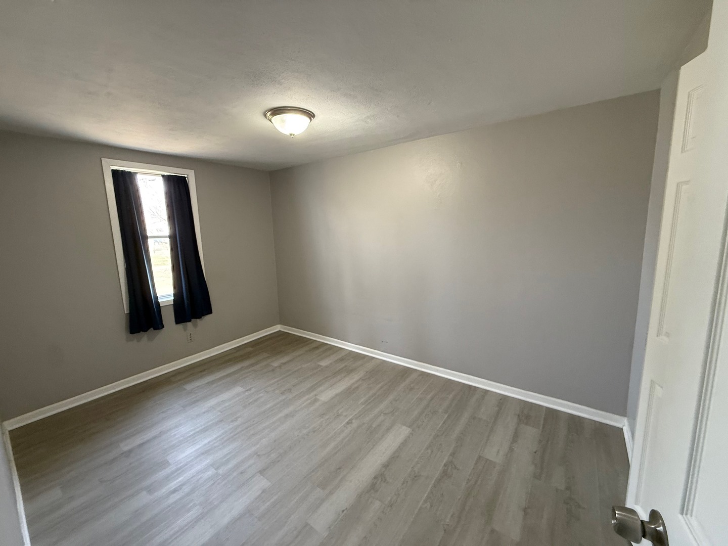 714 Landon Avenue, Winthrop Harbor, IL 60096