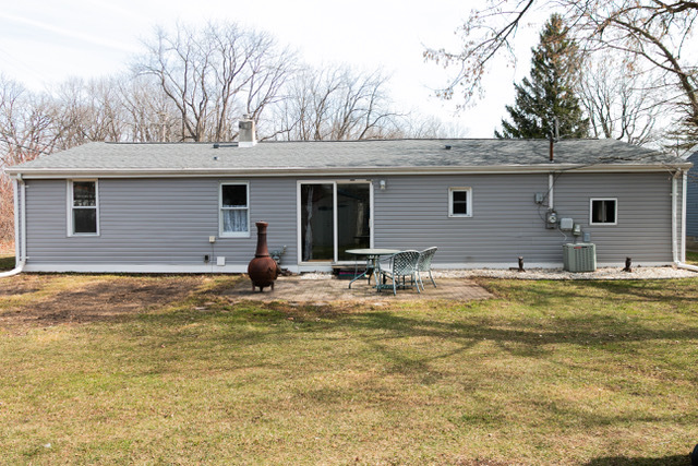 714 Landon Avenue, Winthrop Harbor, IL 60096