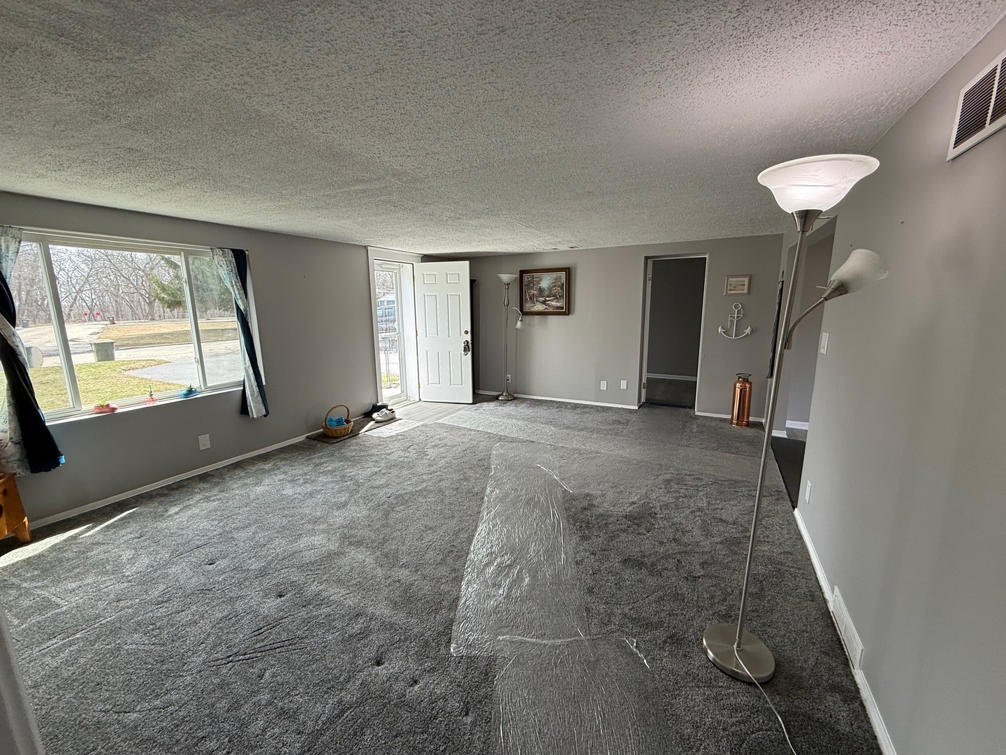 714 Landon Avenue, Winthrop Harbor, IL 60096