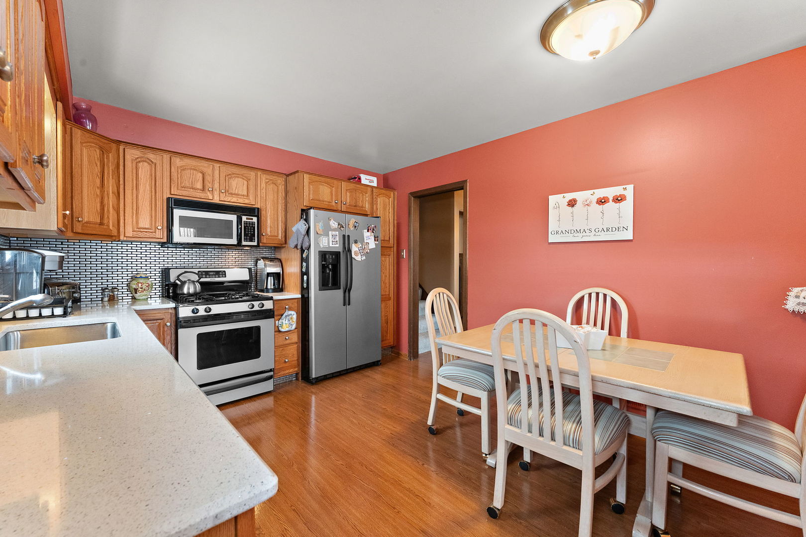 16615 Blossom Lane, Tinley Park, IL 60487