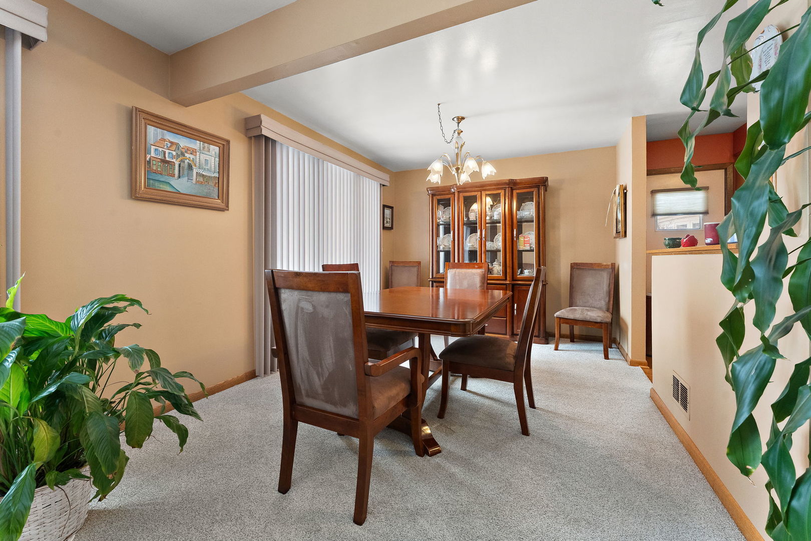 16615 Blossom Lane, Tinley Park, IL 60487