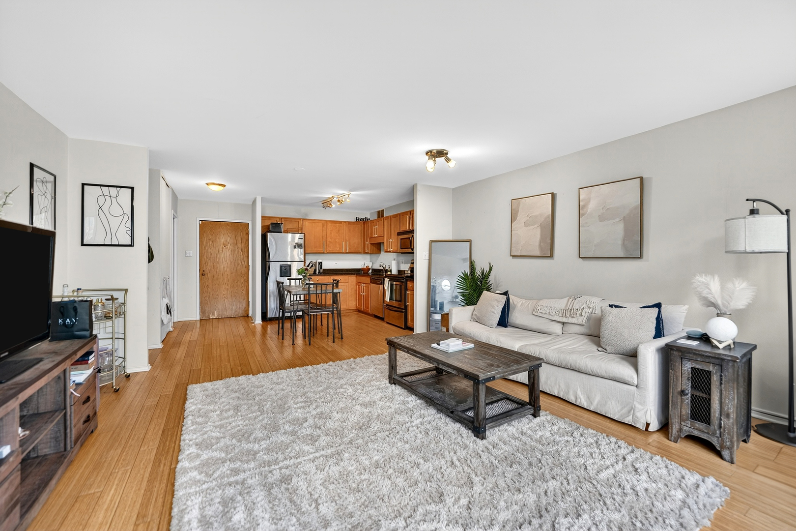 211 E ohio Street #2514, Chicago, IL 60611