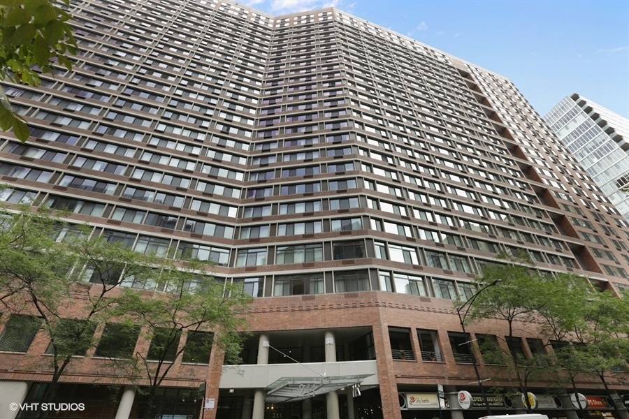 211 E ohio Street #2514, Chicago, IL 60611