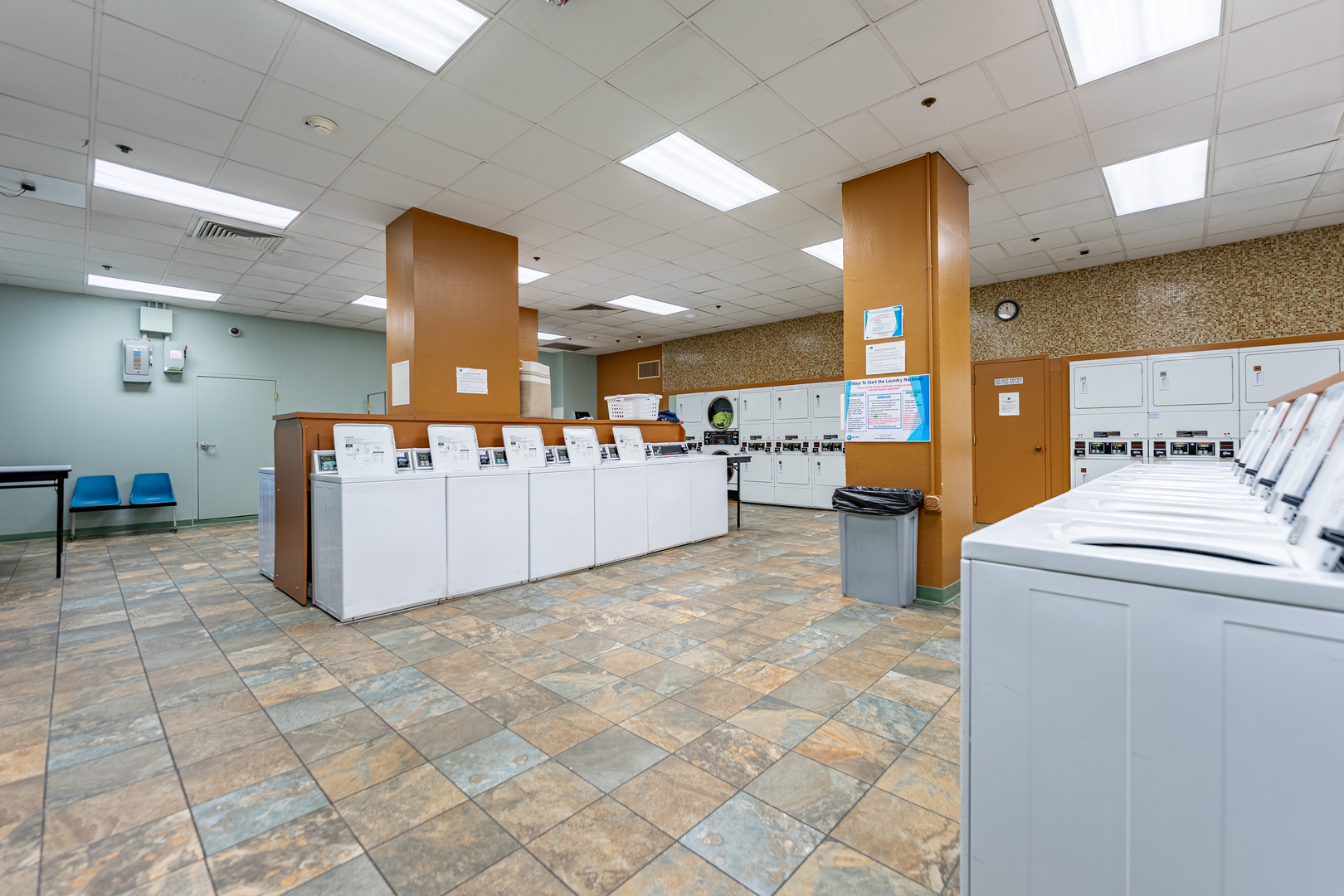 211 E ohio Street #2514, Chicago, IL 60611