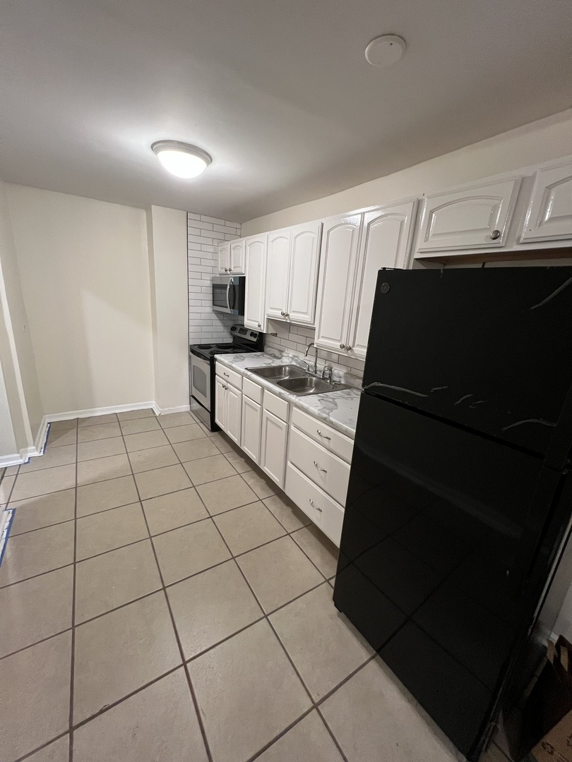 737 N CENTRAL Avenue #108, Chicago, IL 60644