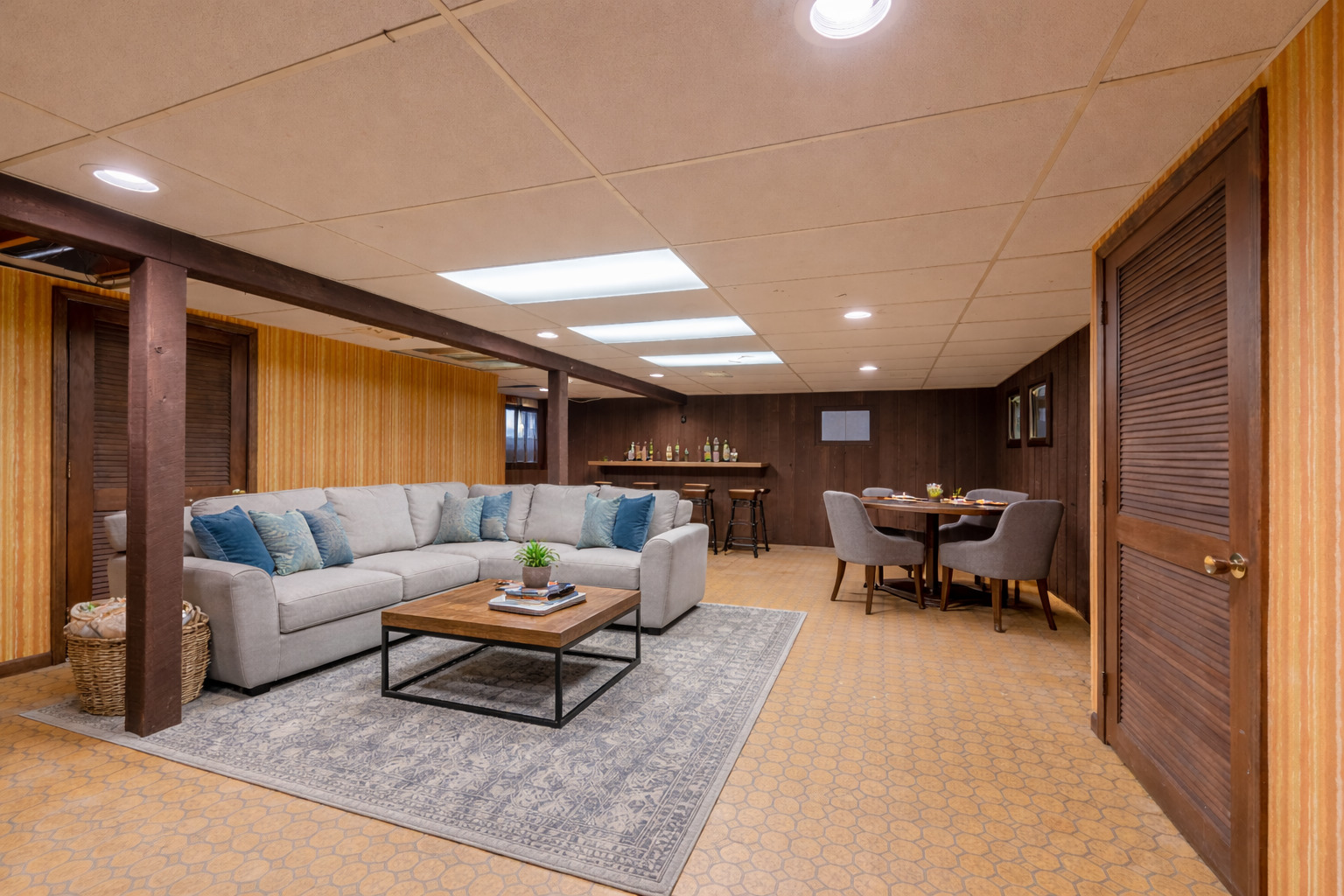 1418 S Princeton Avenue, Arlington Heights, IL 60005