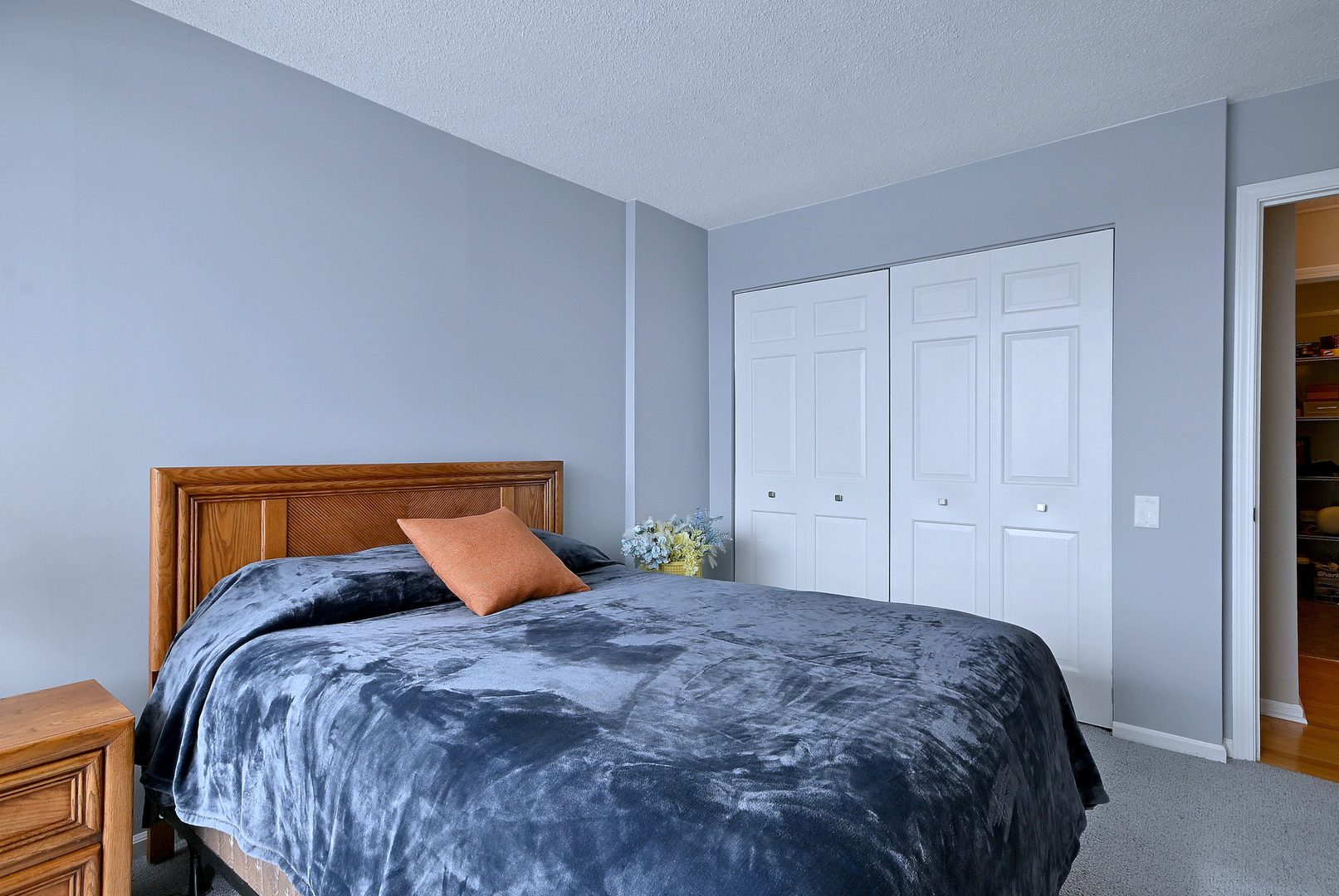 2 ATRIUM Way #606, Elmhurst, IL 60126