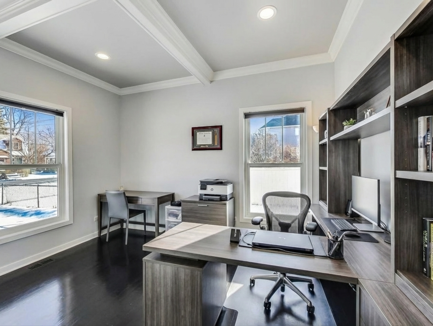 10S330 Oneill Drive, Burr Ridge, IL 60527