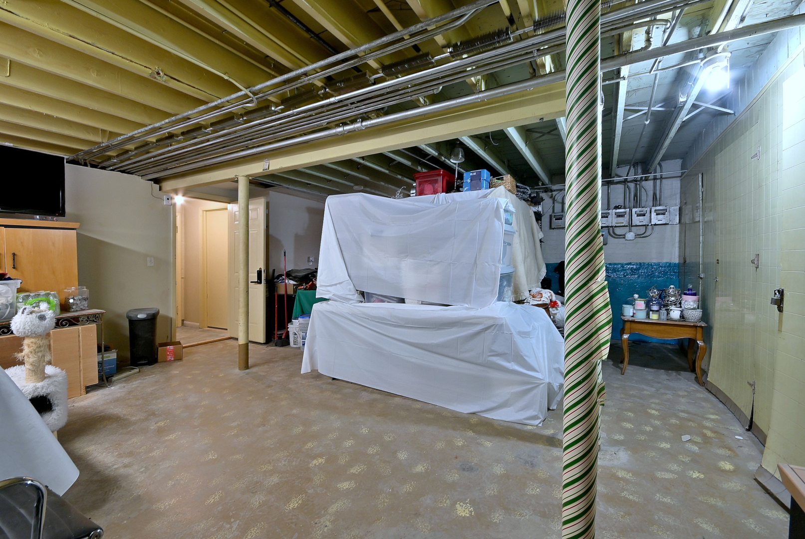 2743 N 72nd Court, Elmwood Park, IL 60707